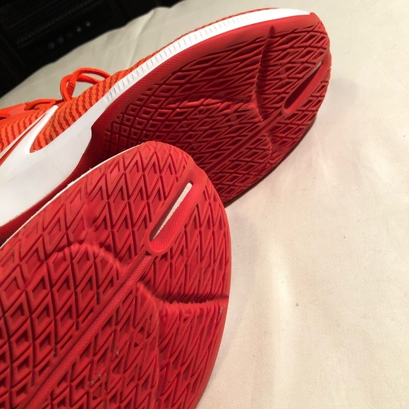 Nike Zoom Clearout High Top Sneakers 844372-888   6/16 - Picture 16 of 16